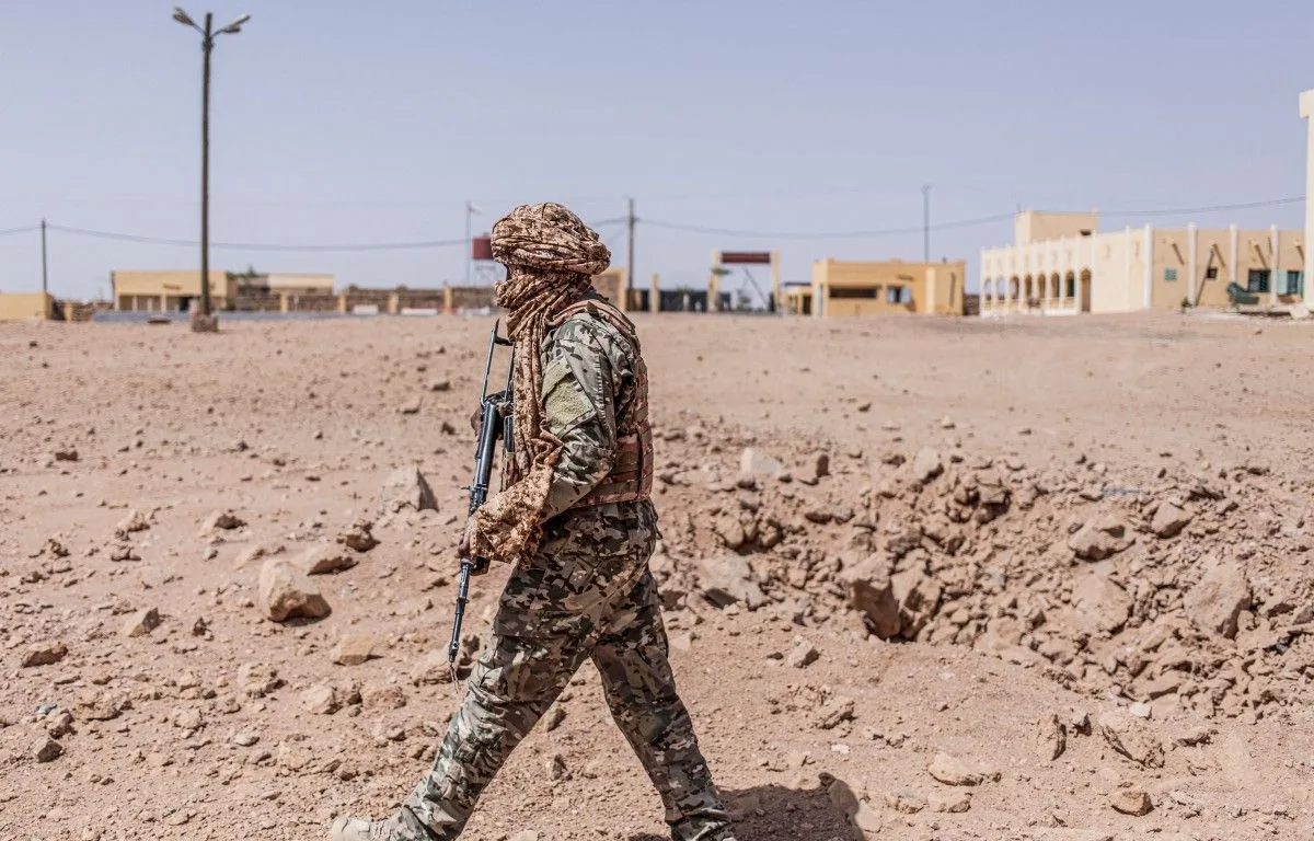 MALI : UNE VINGTAINE DE SOLDATS LIBÉRÉS PAR LES REBELLES TOUAREG