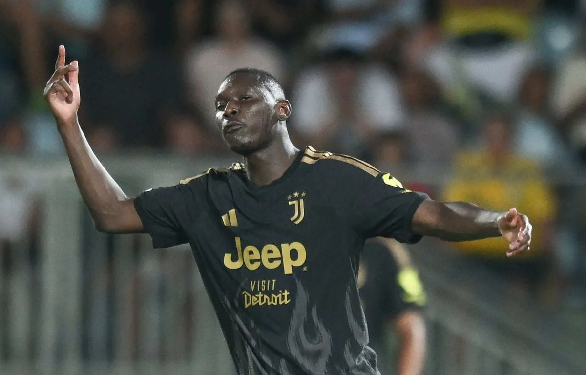 JUVENTUS TURIN : « S’IL N’A PAS JOUÉ DEPUIS DEUX ANS »… RANDAL KOLO MUANI SE FAIT DÉZINGUER PAR SON ENTRAÎNEUR