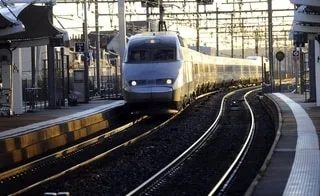 TRANSPORTS : 12 HEURES DE RETARD POUR LES VOYAGEURS D’UN TGV PARTI D’HENDAYE JEUDI