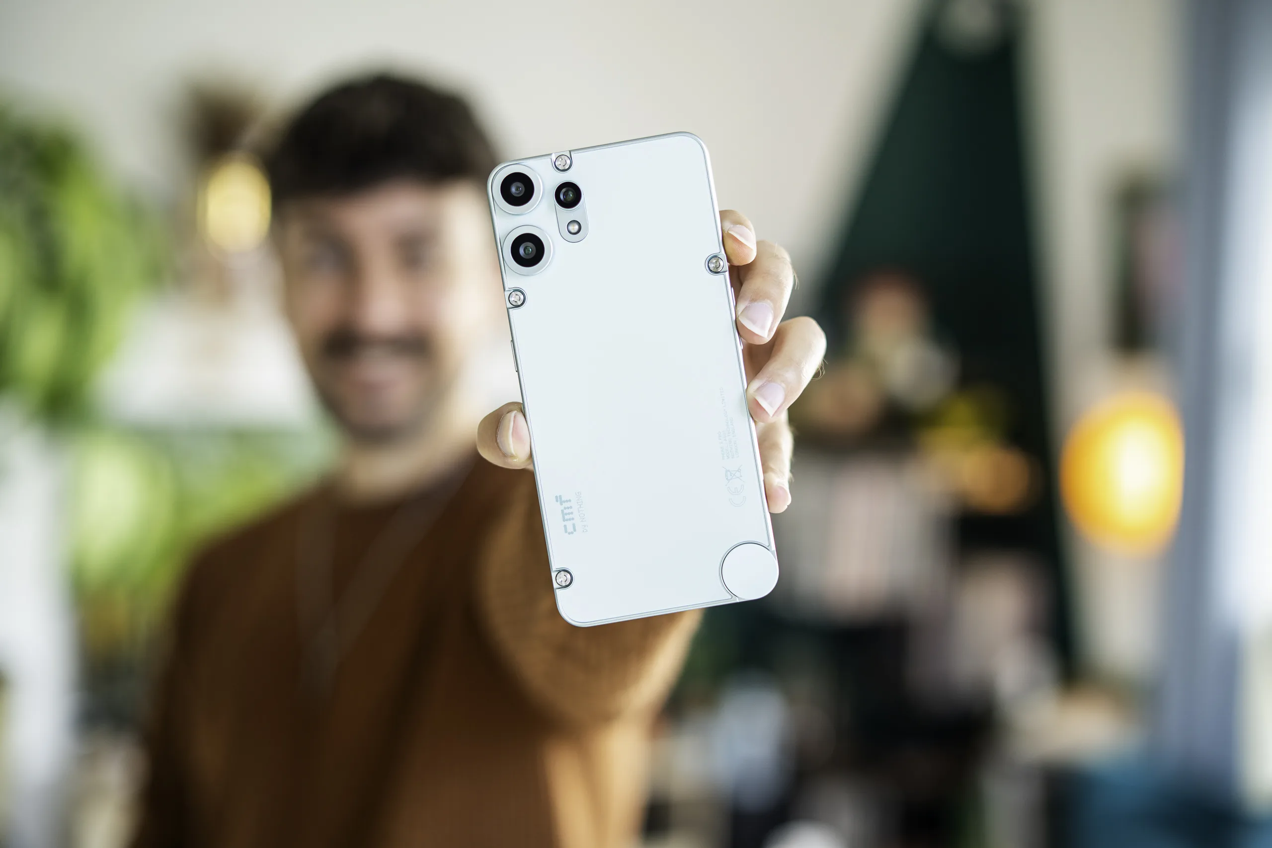 LE MEILLEUR SMARTPHONE DE 2025 RESTERA ORPHELIN : NOTHING ANNULE LA SORTIE DU CMF PHONE 3 PRO