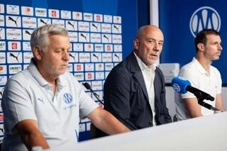 « ON N’ÉTAIT PAS LOIN DU POINT DE RUPTURE… » : LE PRÉSIDENT DE L’OM RECONNAÎT DES TENSIONS AVEC GENESIO LORS DU MERCATO