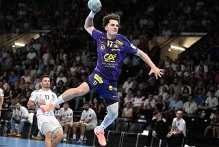 HBC NANTES. « ON NE VEUT PAS ÊTRE DÉPENDANT DES AUTRES » : AVANT LE VARDAR, NOAM LEOPOLD ET LE H VEULENT FAIRE LE PLEIN
