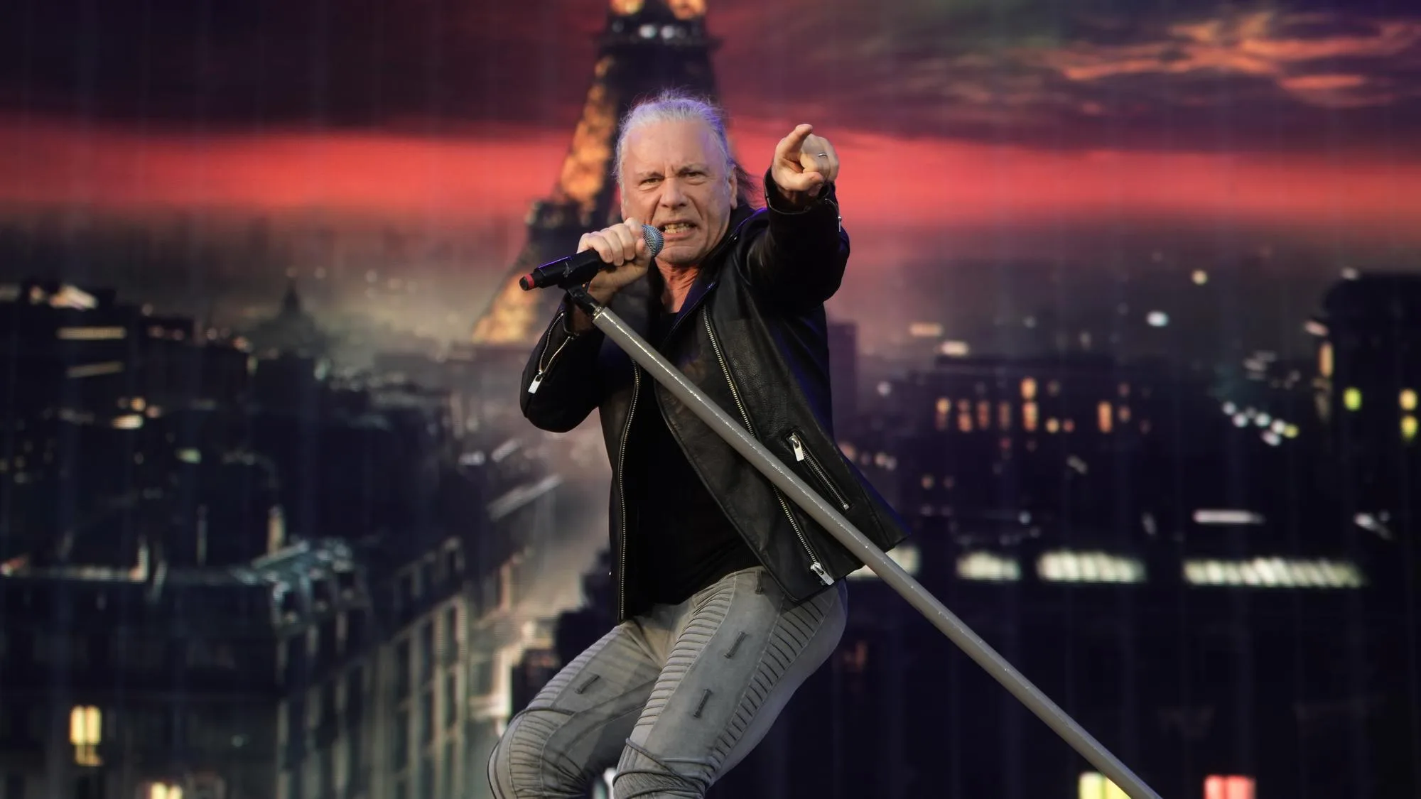 LES FANS D’IRON MAIDEN SOMMÉS DE RESPECTER CETTE RÈGLE LORS DU CONCERT DU GROUPE À PARIS