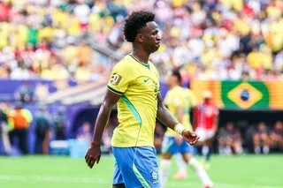 COUPE DU MONDE. « JE PRÉSENTE MES EXCUSES » : VINICIUS SORT DU SILENCE APRÈS L’ÉLIMINATION DU BRÉSIL