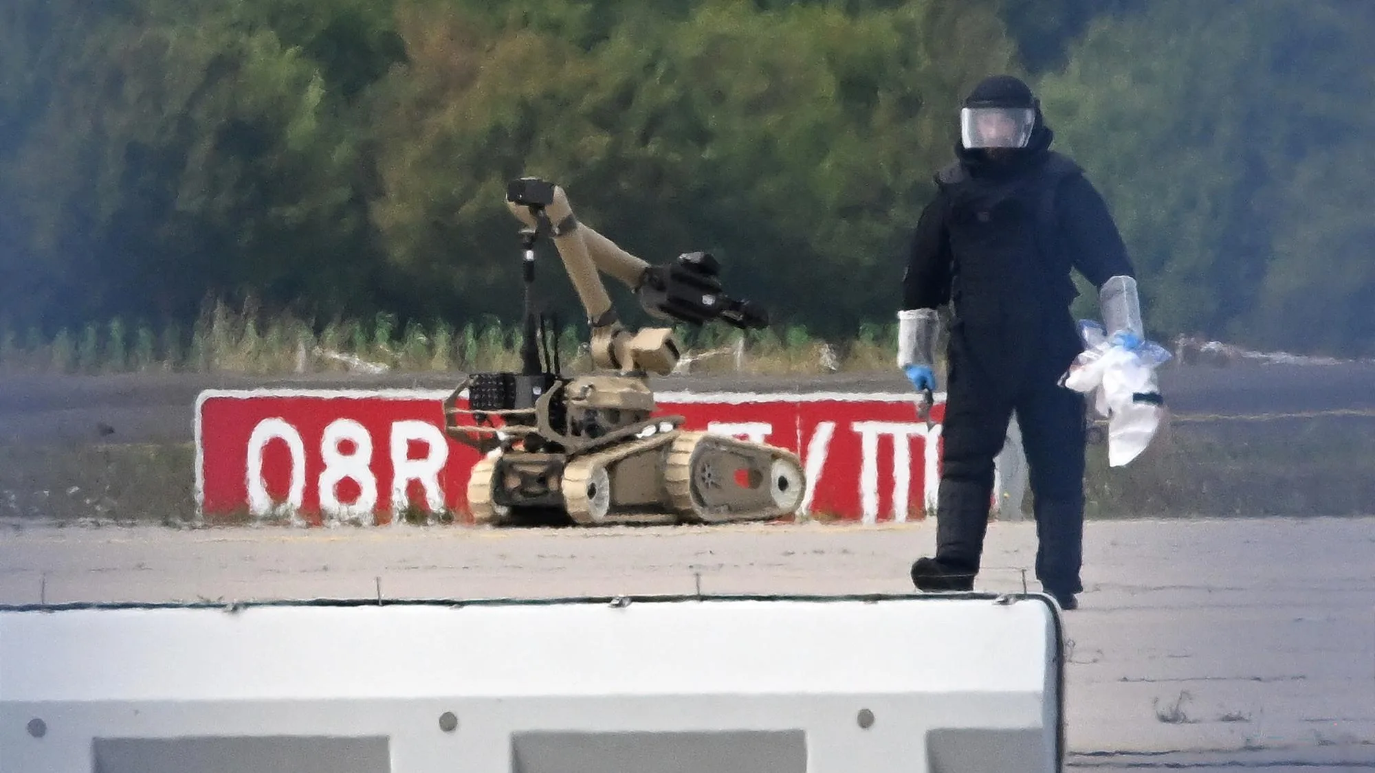 L’ALLEMAGNE SANCTIONNE LA RUSSIE, ACCUSÉE DE LA « TENTATIVE D’ATTENTAT » À L’AÉROPORT DE LEIPZIG