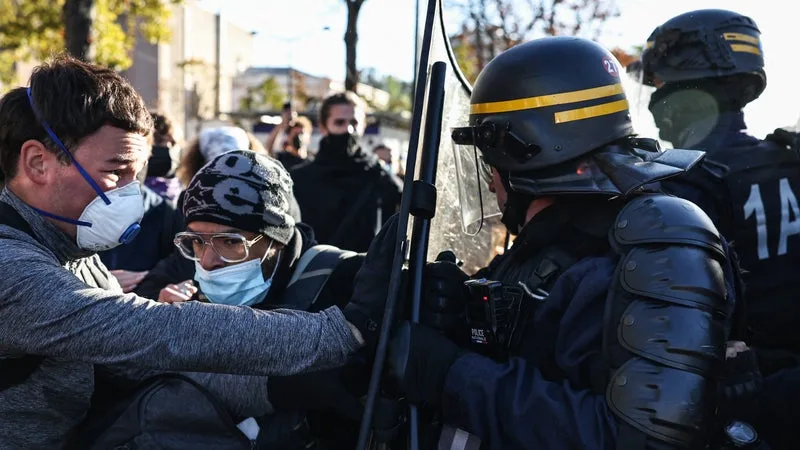MANIFESTATIONS DU 24 OCTOBRE: 1.314 INTERPELLATIONS ET 53 MEMBRES DES FORCES DE L’ORDRE BLESSÉS, SELON LE MINISTÈRE DE L’INTÉRIEUR