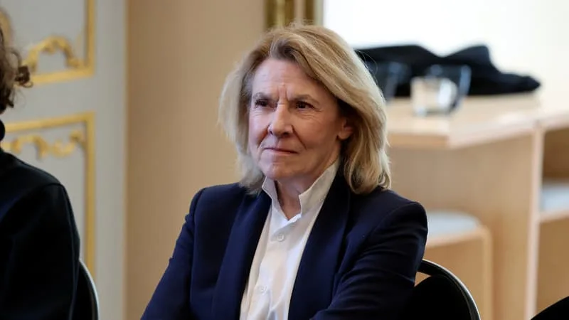 THÉÂTRE: LA MINISTRE DE LA CULTURE CONDAMNE L’ANNULATION DE LA PIÈCE « PASSEPORT » À CASTRES