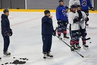 HOCKEY SUR GLACE. LES DUCS LANCENT LEUR PRÉ-SAISON FACE AU DERNIER VAINQUEUR DE LA COUPE DE FRANCE
