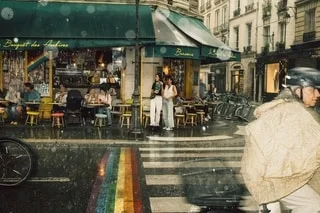 MÉTÉO : DE LA PLUIE DANS LE NORD ET DU SOLEIL DANS LE SUD, À QUOI S’ATTENDRE POUR CE WEEK-END ?