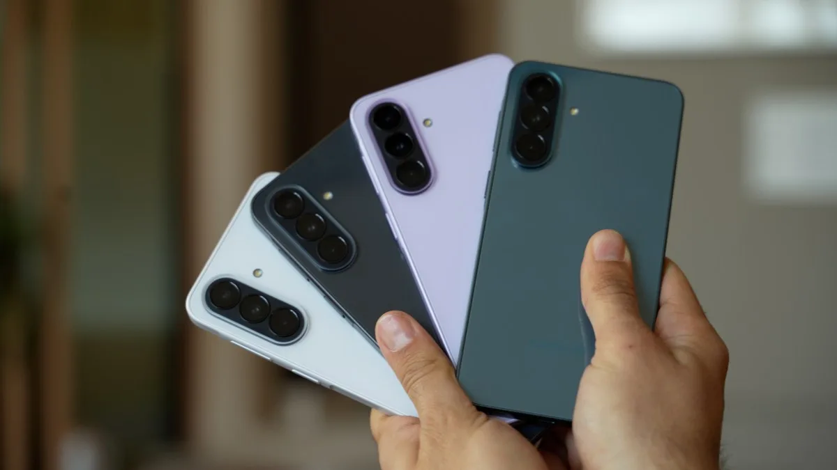 SAMSUNG AUGMENTE LES PRIX DE SES GALAXY A, ET C’EST LE MODÈLE LE MOINS CHER QUI PREND LE PLUS CHER