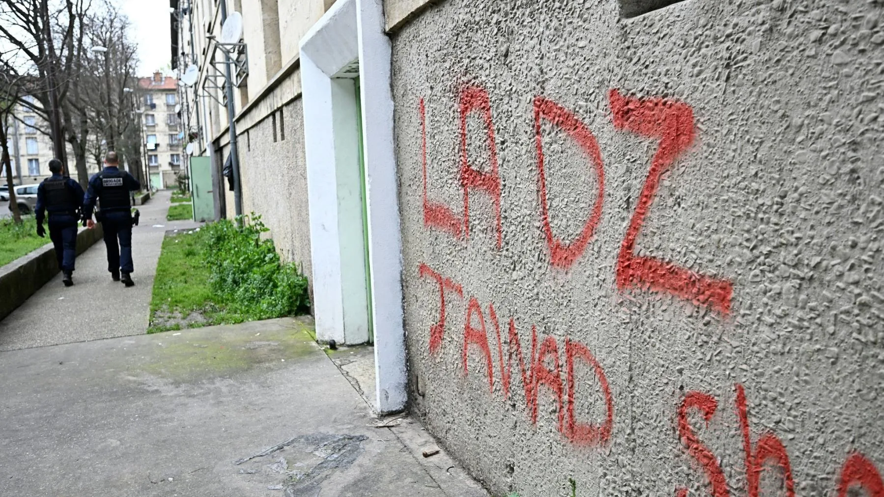 L’UN DES FONDATEURS PRÉSUMÉS DE LA DZ MAFIA, MEHDI LARIBI, ARRÊTÉ EN ALGÉRIE