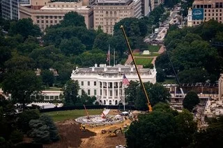 LA COUR SUPRÊME VALIDE LA REPRISE TEMPORAIRE DU CHANTIER DE LA SALLE DE BAL VOULUE PAR DONALD TRUMP À LA MAISON-BLANCHE