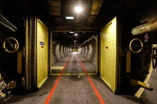 TUNNEL SOUS LA MANCHE : 19 BLESSÉS DONT DEUX GRAVES, TRAIN PERCUTÉ… CE QUE L’ON SAIT DE L’ACCIDENT D’UNE NAVETTE