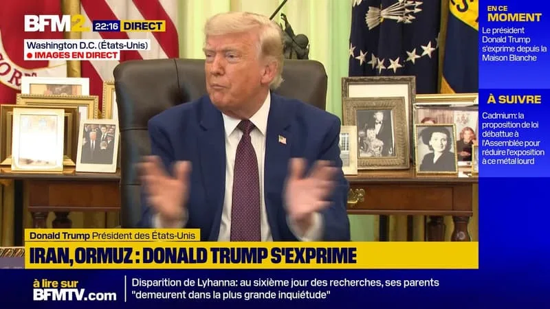 "JE NE VOIS PAS UN SOURIRE": DONALD TRUMP ATTAQUE UNE JOURNALISTE DE CNN POUR NE PAS SOURIRE DAVANTAGE