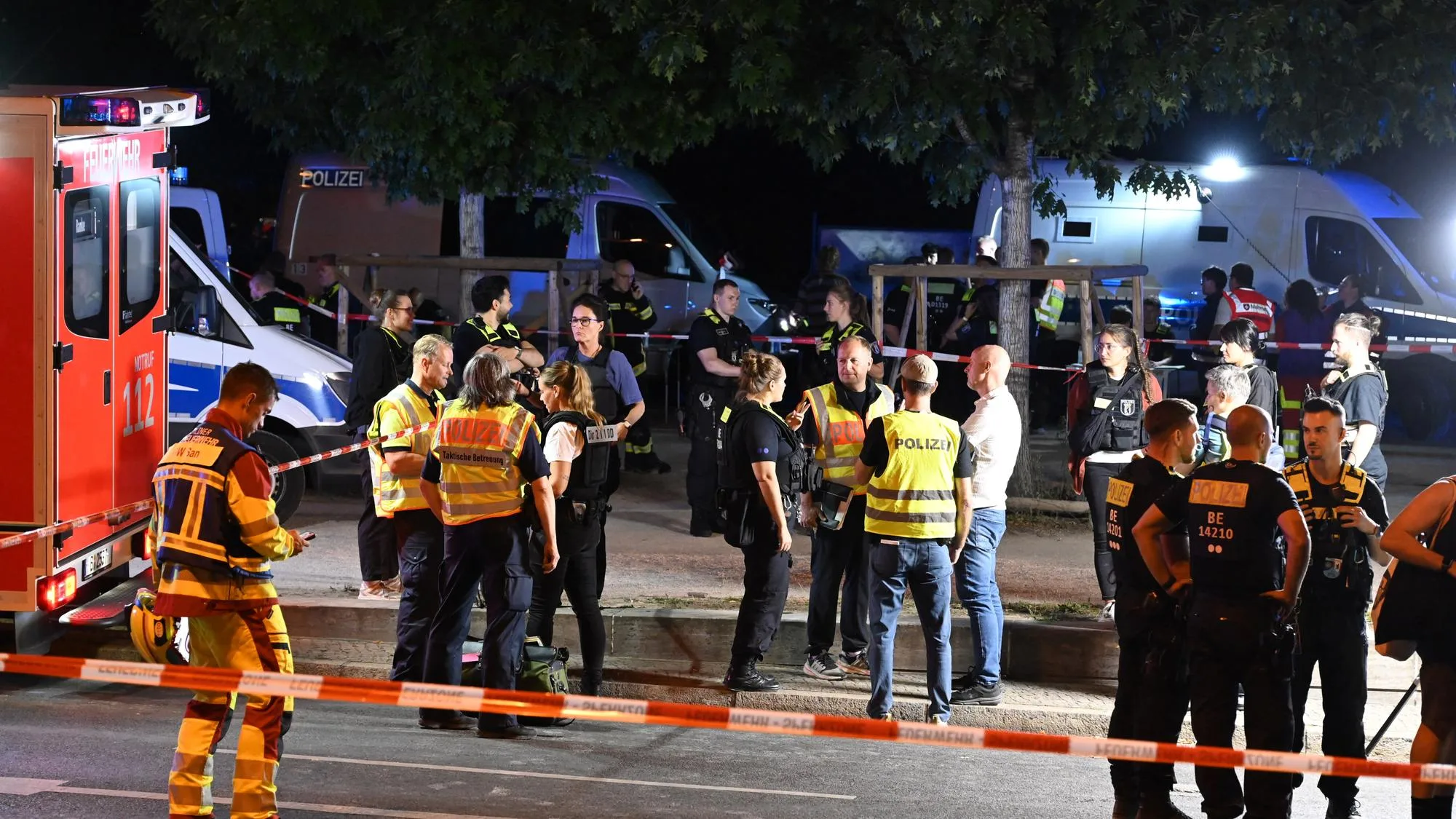 À BERLIN, LA MARCHE DES FIERTÉS ENDEUILLÉE PAR UNE ATTAQUE AYANT FAIT UN MORT ET PLUSIEURS BLESSÉS