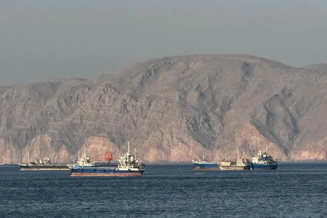 DÉTROIT D’ORMUZ : SUR QUOI PORTENT LES NÉGOCIATIONS ENTRE L’IRAN ET LE SULTANAT D’OMAN ?