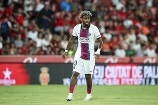 MERCATO PSG. EN ATTENDANT BRADLEY BARCOLA, LIVERPOOL AURAIT TROUVÉ UN ACCORD AVEC IBRAHIM MBAYE