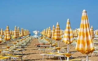 VACANCES D’ÉTÉ : POURQUOI SEPTEMBRE POURRAIT-IL DEVENIR LE MOIS PRÉFÉRÉ DES TOURISTES ?