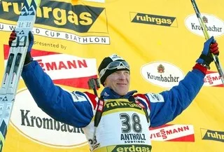 SERGEI TCHEPIKOV, DOUBLE CHAMPION OLYMPIQUE DE BIATHLON, EST MORT À L’ÂGE DE 59 ANS