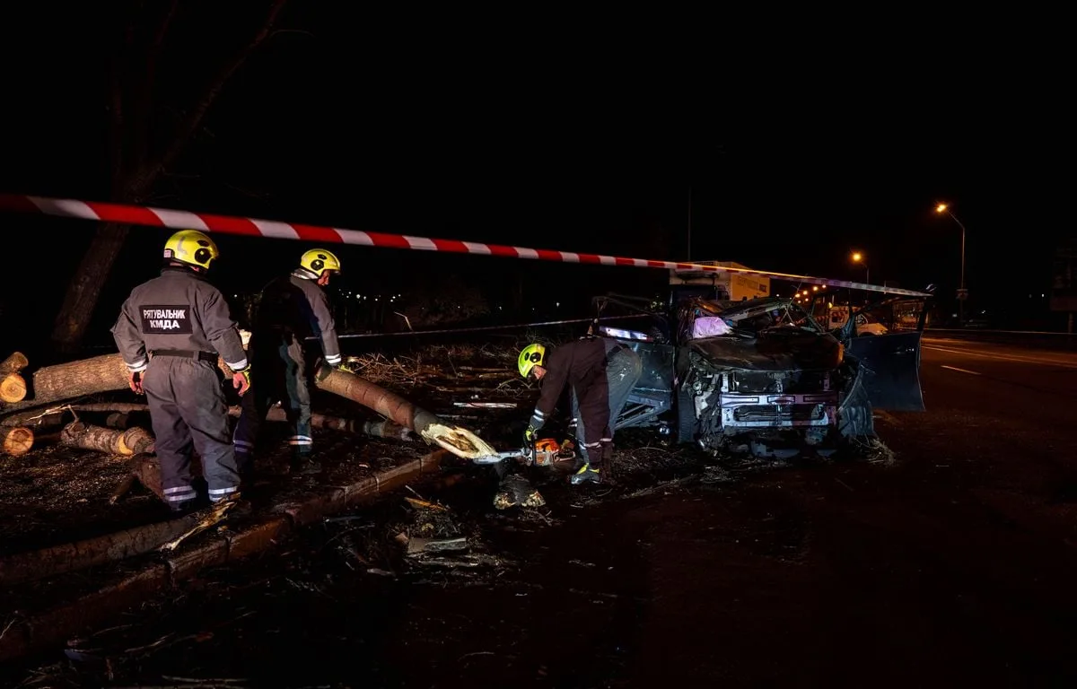 EN DIRECT GUERRE EN UKRAINE : IMPORTANT AXE DE TRANSPORT, UN PONT DE KIEV TOUCHÉ PAR UNE FRAPPE RUSSE…