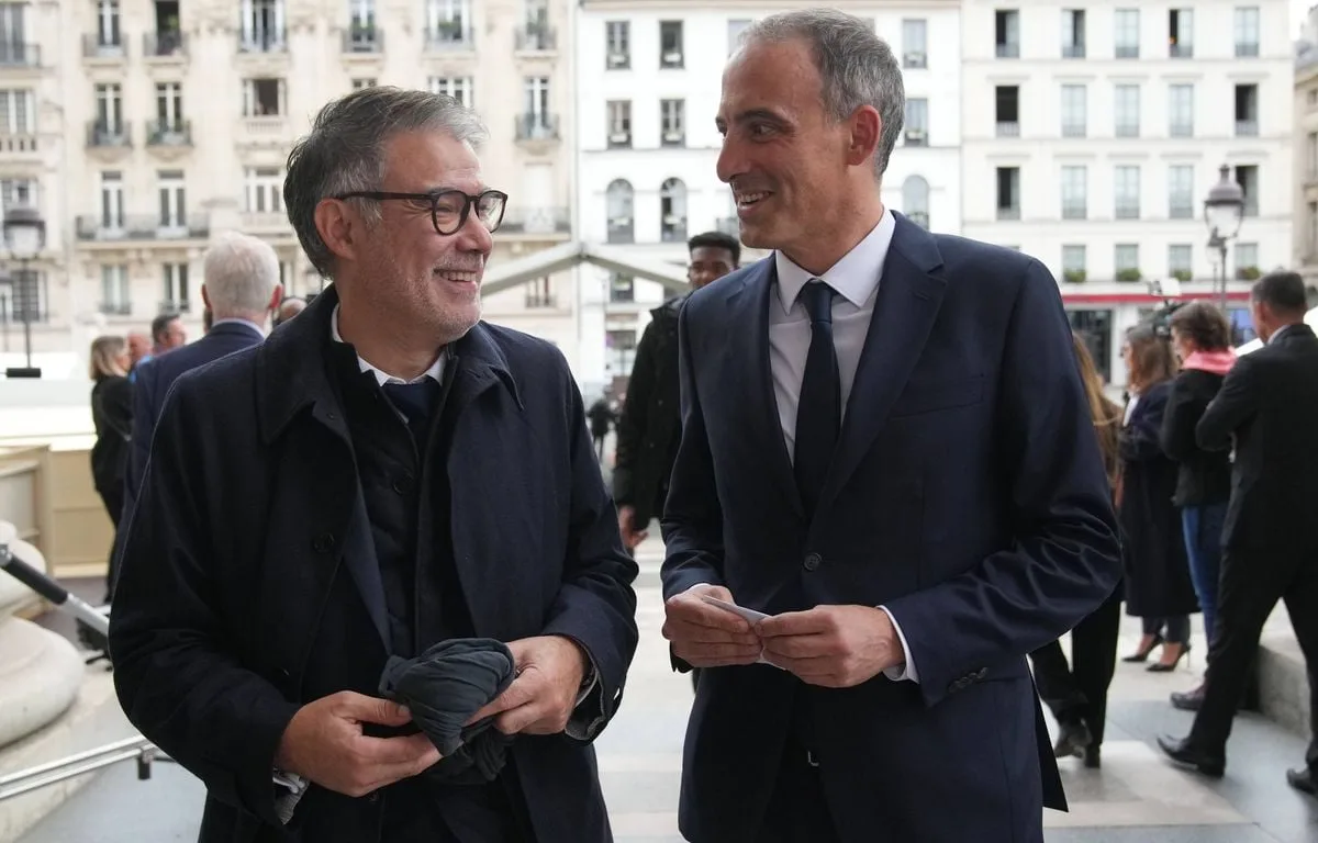 PRÉSIDENTIELLE 2027 : ACCORD ENTRE LE PS ET LE PARTI DE GLUCKSMANN SUR LA PRIMAIRE
