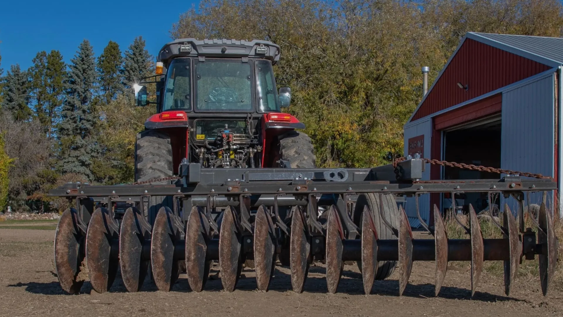 UN TRACTEUR SANS TECHNO SUPERFLUE, RÉPARABLE PAR N&rsquo;IMPORTE QUI, EST PLÉBISCITÉ PAR LES AGRICULTEURS