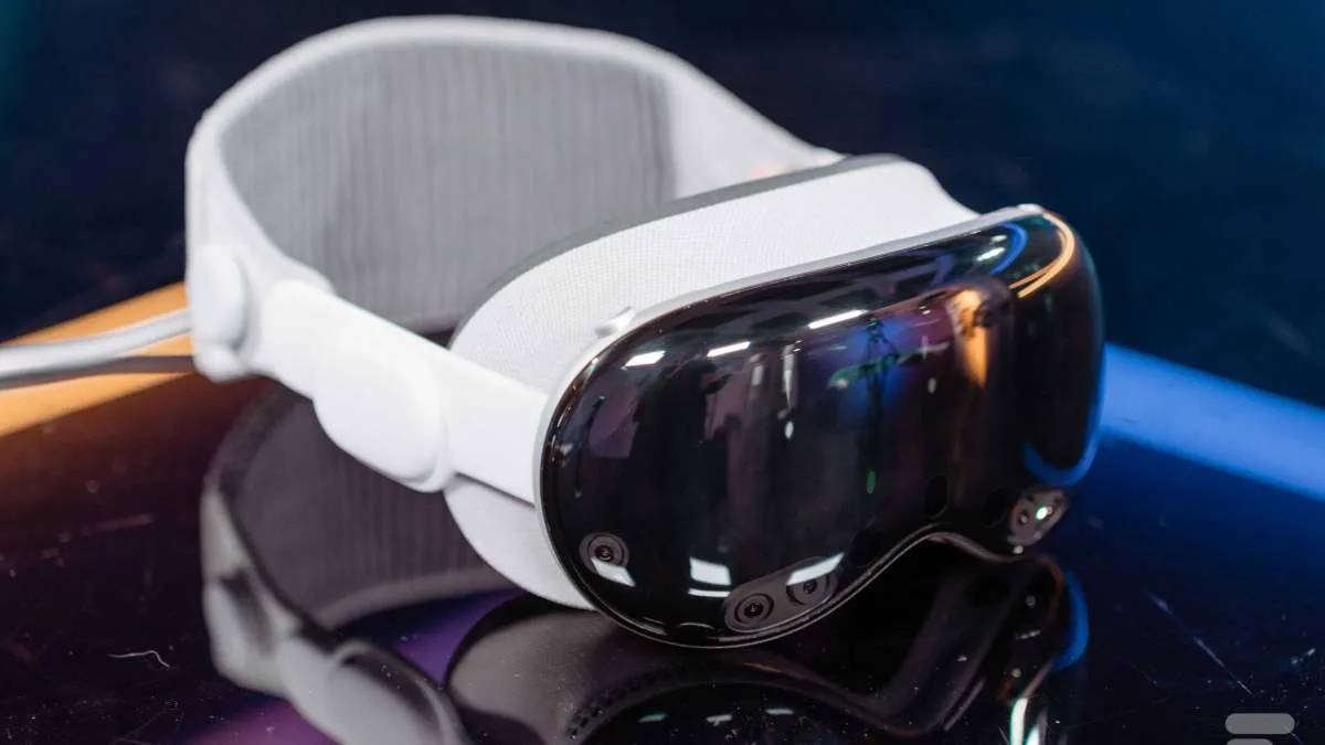 RÉALITÉ VIRTUELLE : VAGUE DE LICENCIEMENT CHEZ APPLE ET RÉORIENTATION DE LA STRATÉGIE