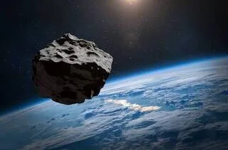 UN ASTÉROÏDE VA PASSER PROCHE DE LA TERRE CE SAMEDI : TROIS QUESTIONS SUR CE PHÉNOMÈNE RARE
