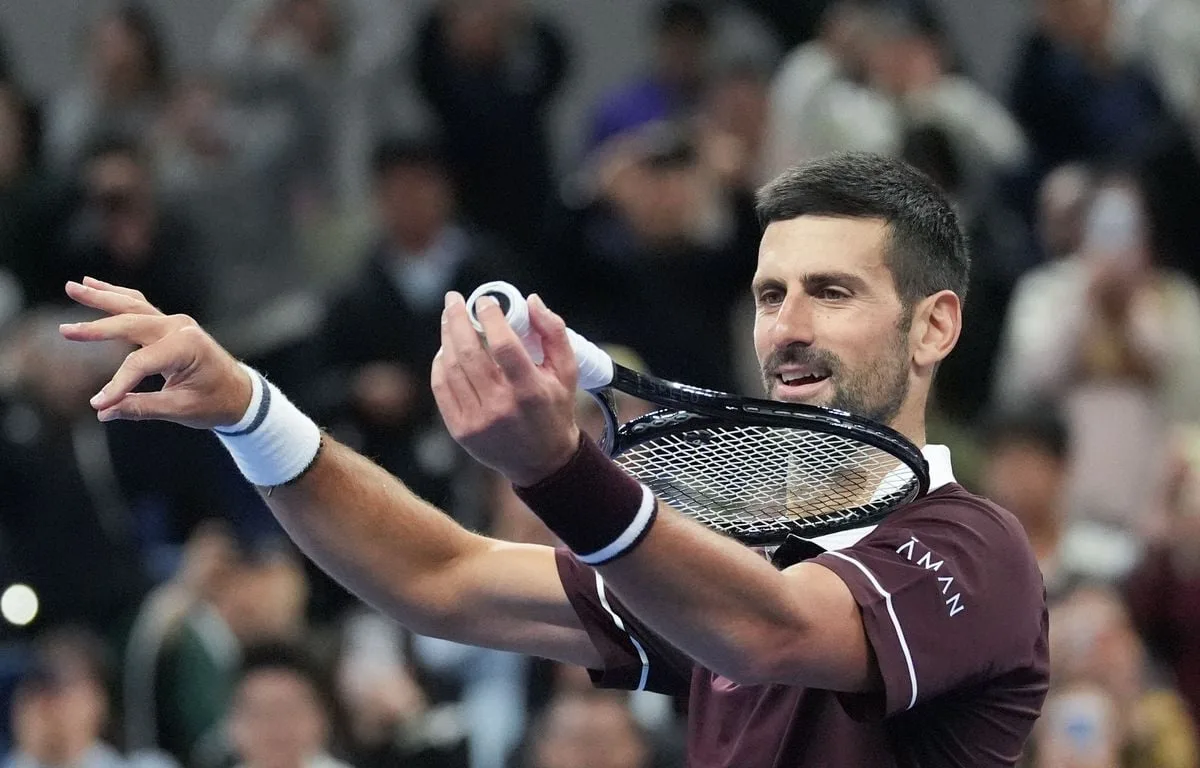 ATP PÉKIN : DJOKOVIC EFFACE UN RECORD MYTHIQUE DE NADAL APRÈS SA VICTOIRE CONTRE ZVEREV