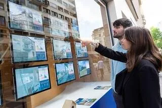 CRÉDIT IMMOBILIER : VERS « UNE HAUSSE GLOBALE DES TAUX D’ENVIRON 0,20% D’ICI LA FIN DE L’ANNÉE »