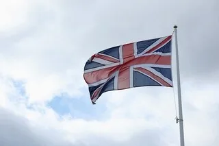 UN BRITANNIQUE, SUSPECTÉ D’AVOIR ÉCHANGÉ AVEC LES RENSEIGNEMENTS MILITAIRES RUSSES, A ÉTÉ INCULPÉ