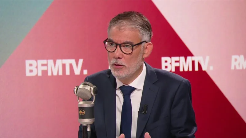 UNE PROPOSITION « PLUTÔT AU CENTRE POUR NE PAS DIRE À DROITE »: OLIVIER FAURE TACLE FRANÇOIS HOLLANDE QUI VEUT AUGMENTER LA TVA POUR BAISSER LES COTISATIONS