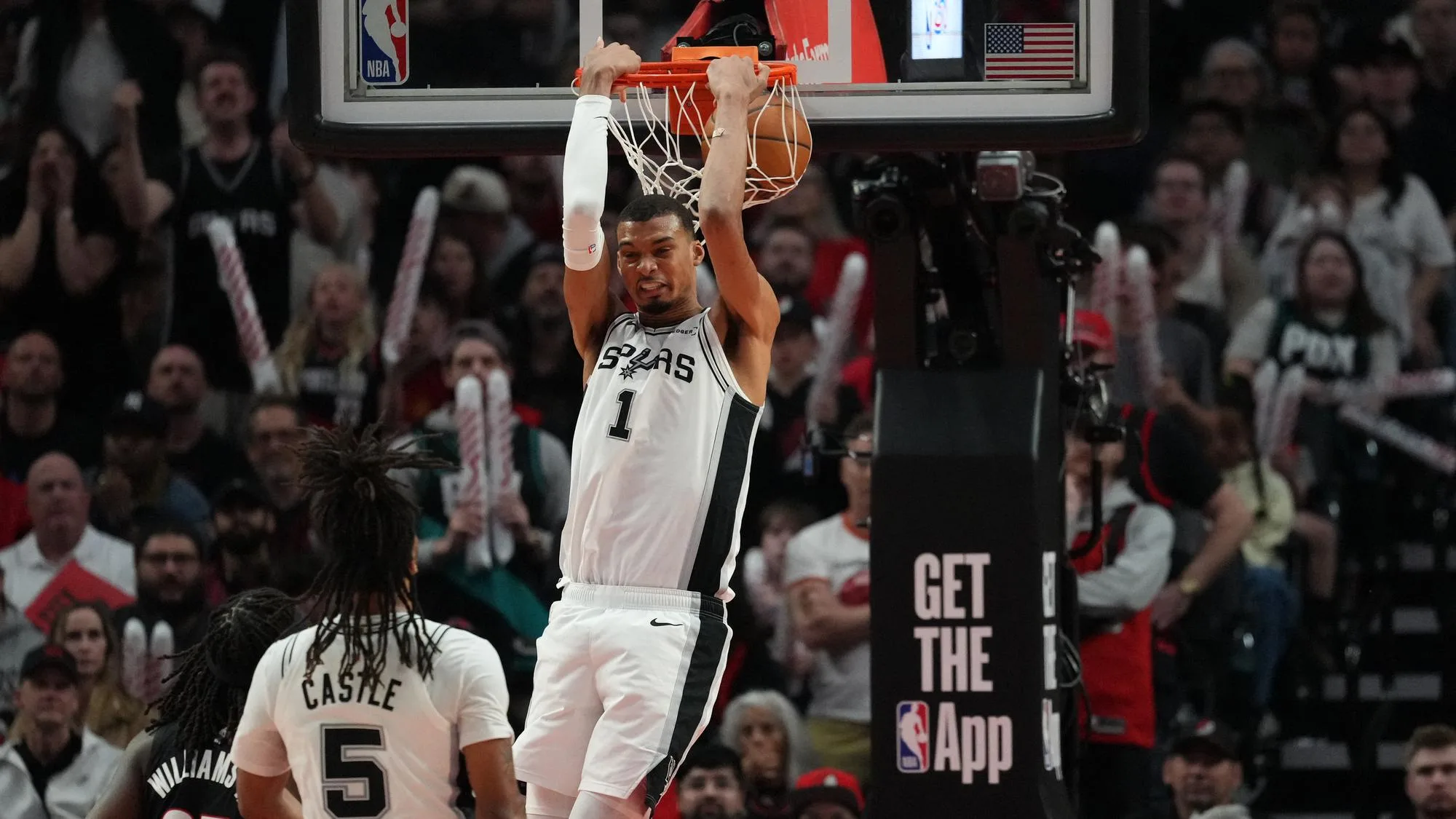 AVANT MÊME LA FINALE NBA, LA SAISON DE VICTOR WEMBANYAMA EST DÉJÀ HISTORIQUE