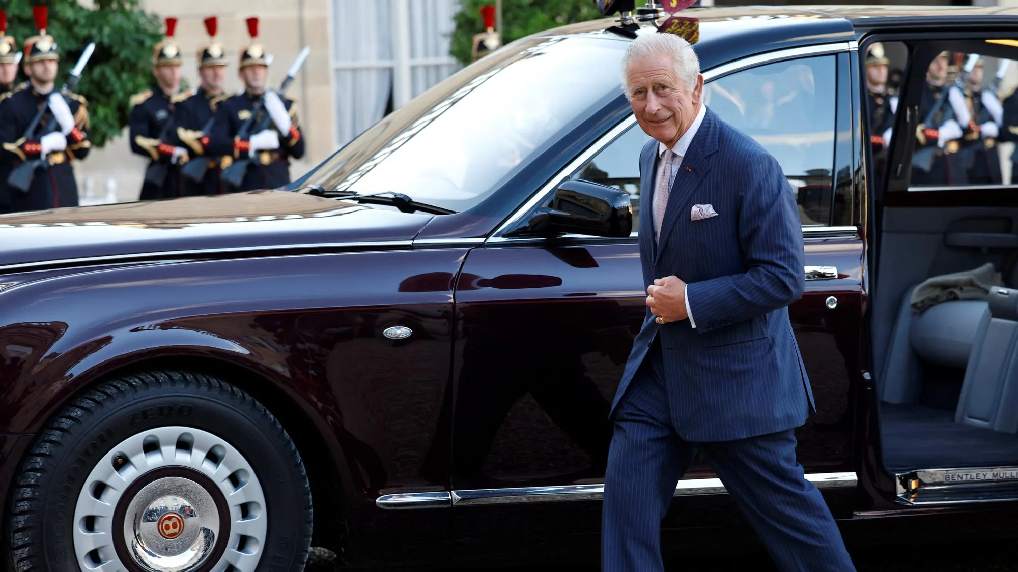 COMBIEN GAGNE LE ROI CHARLES ? LES CHIFFRES SERONT BIENTÔT PUBLICS, UNE PREMIÈRE