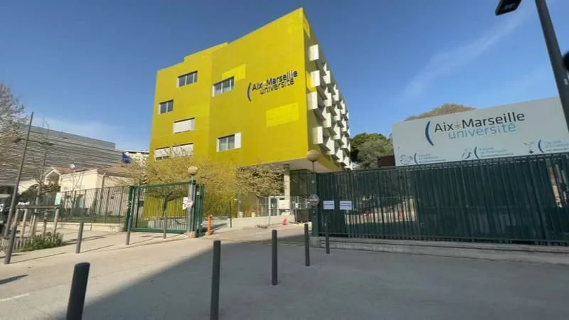 UN MAIL FRAUDULEUX ENVOYÉ AUX ÉTUDIANTS DE L’UNIVERSITÉ AIX-MARSEILLE LEUR RÉCLAME 450 EUROS DE FRAIS DE SCOLARITÉ