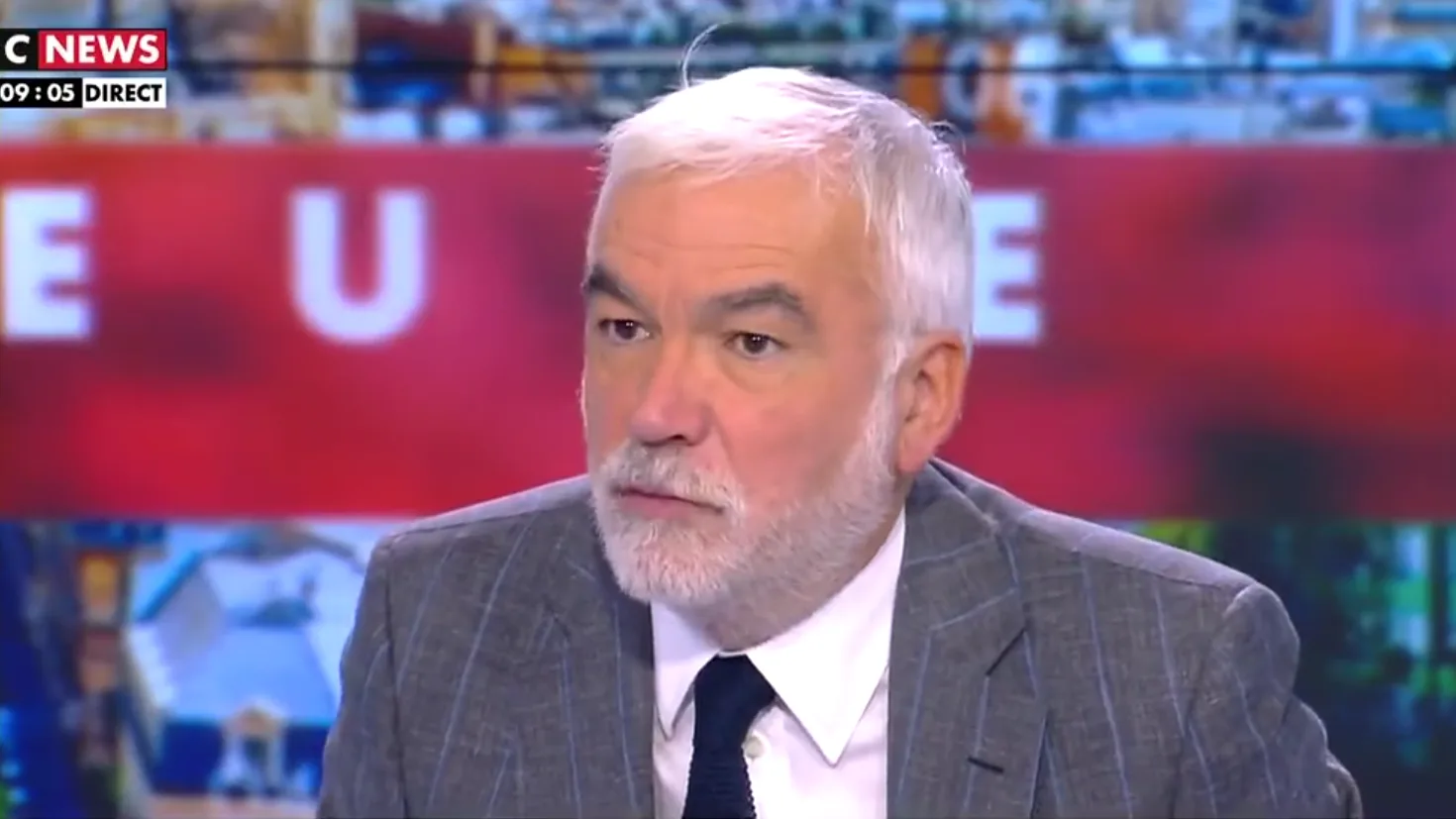 « SUPPRIMER CNEWS » : LA PÉTITION A DÉPASSÉ LES 200 000 SIGNATURES SUR LE SITE DE L’ASSEMBLÉE NATIONALE
