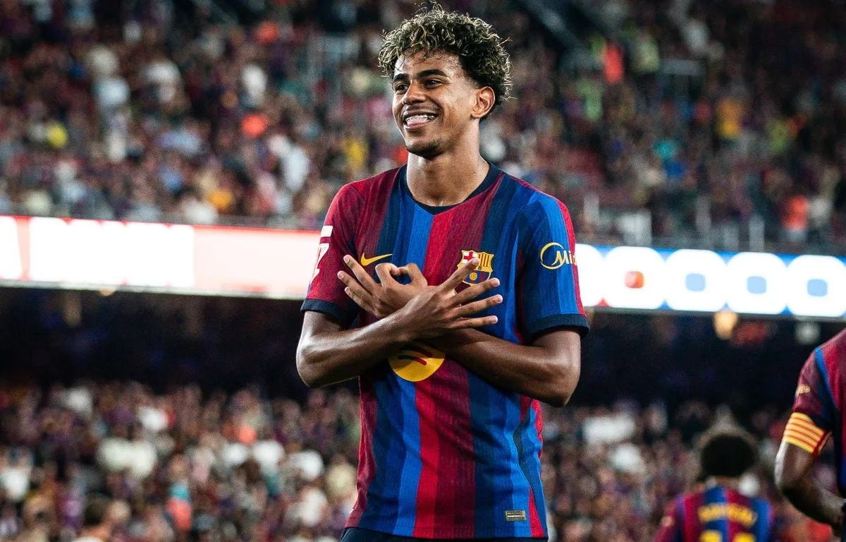 LIGA : LAMINE YAMAL ENVOIE UNE MINE SOUS LA BARRE, LE BARÇA CORRIGE LE RAYO VALLECANO ET REJOINT LE REAL EN TÊTE