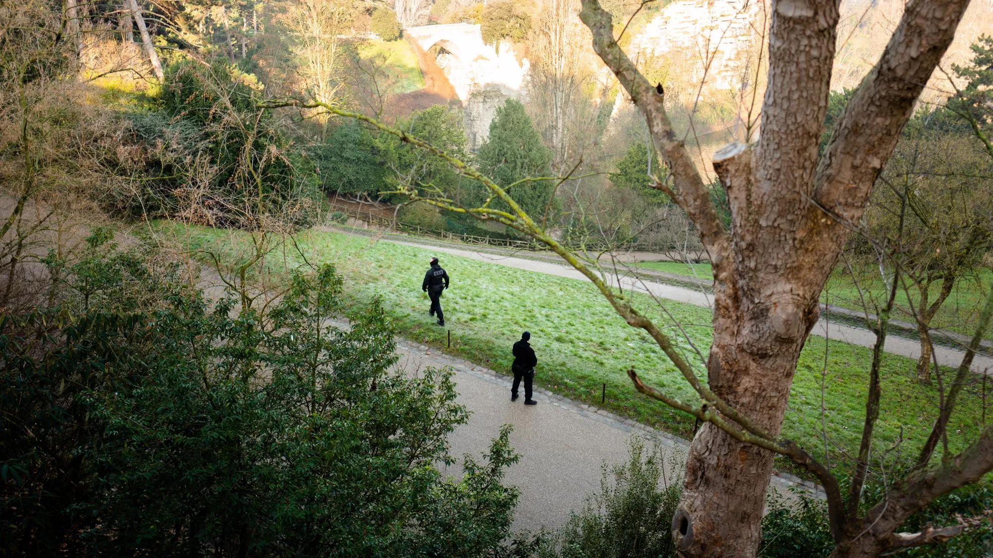 CORPS RETROUVÉ DÉMEMBRÉ AUX BUTTES-CHAUMONT : LE MARI D’ASSIA CONDAMNÉ À 27 ANS DE PRISON