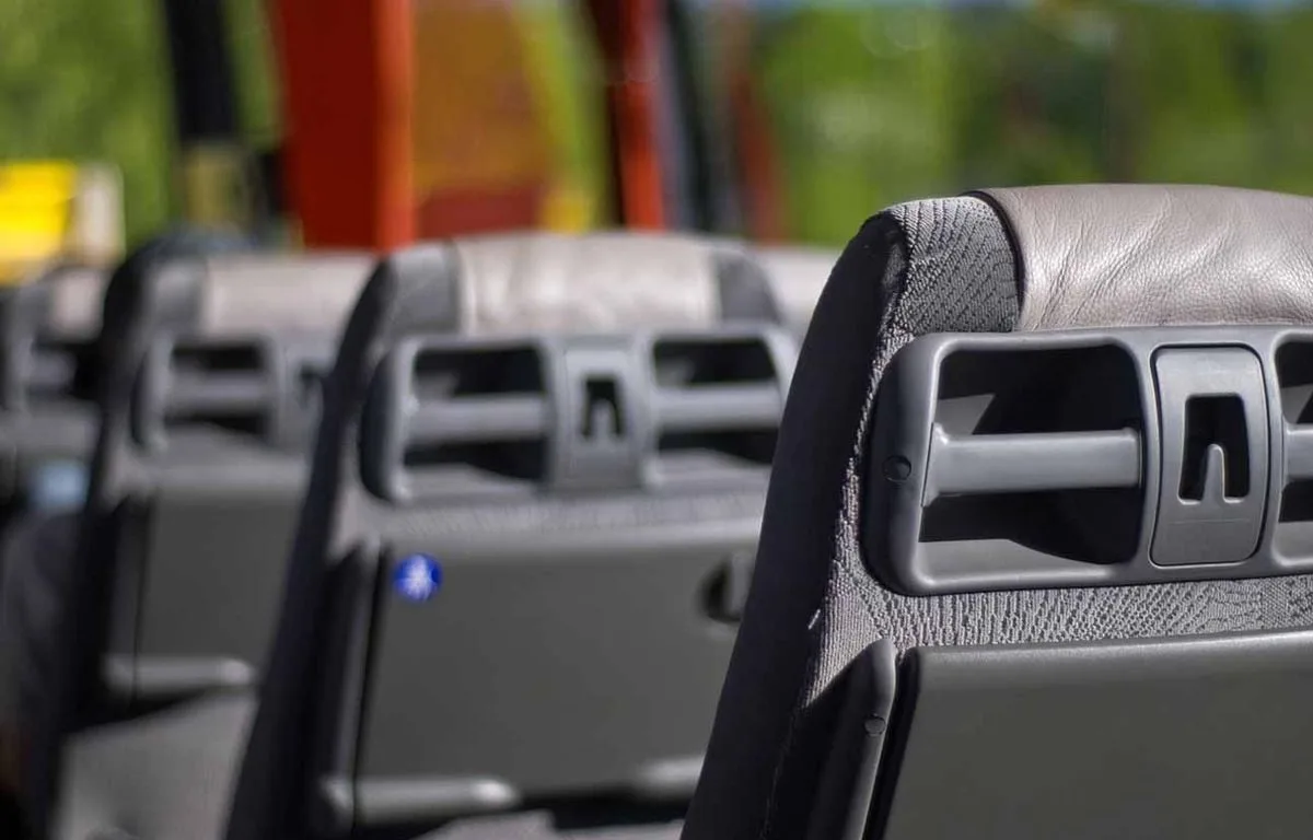 POLOGNE : FLIXBUS ROUVRE LA LIGNE 666, ACCUSÉE PAR DES GROUPES RELIGIEUX DE PROMOUVOIR LE SATANISME