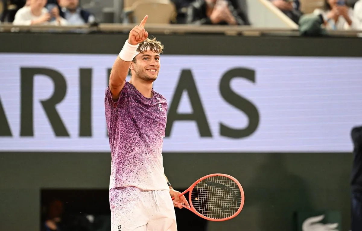 ROLAND-GARROS 2026 : « J’UTILISE LA MÊME DOUCHE QUE RAFA… » LE RITUEL QUI PORTE CHANCE À FLAVIO COBOLLI