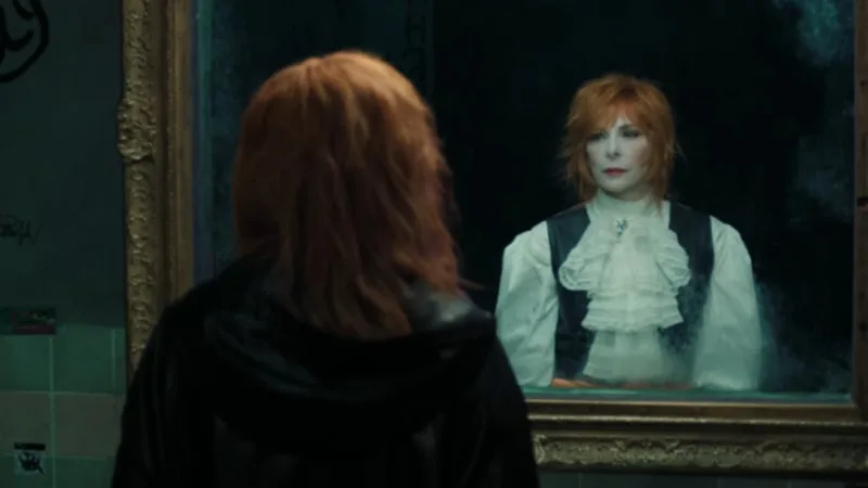 MYLÈNE FARMER SIGNE LA CHANSON DU FILM « SCROOGE », AVEC JOHNNY DEPP