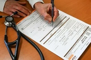 ARRÊTS DE TRAVAIL : ILS SERONT DÉSORMAIS LIMITÉS, TOUT SAVOIR SUR CE QUI CHANGE À PARTIR DU 1ER SEPTEMBRE