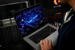 CYBERATTAQUE DE L’ÉDUCATION NATIONALE : QUE POURRAIENT FAIRE LES HACKERS AVEC LES DONNÉES DES ÉLÈVES ?
