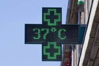 À L’INSTAR DES TEMPÊTES, FAUT-IL DONNER UN NOM AUX CANICULES ?