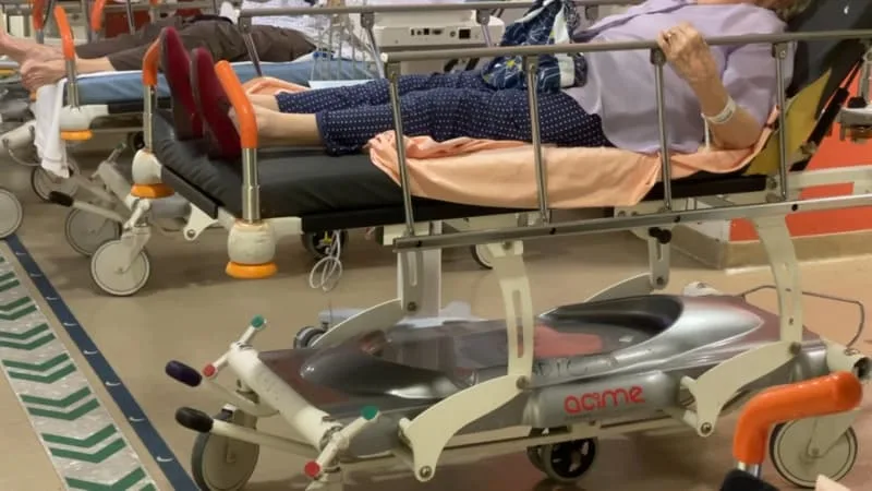 CANICULE: LES PASSAGES AUX URGENCES SE MULTIPLIENT LORS DE CET ÉPISODE « LE PLUS SÉVÈRE » JAMAIS CONNU À CETTE PÉRIODE DE L’ANNÉE