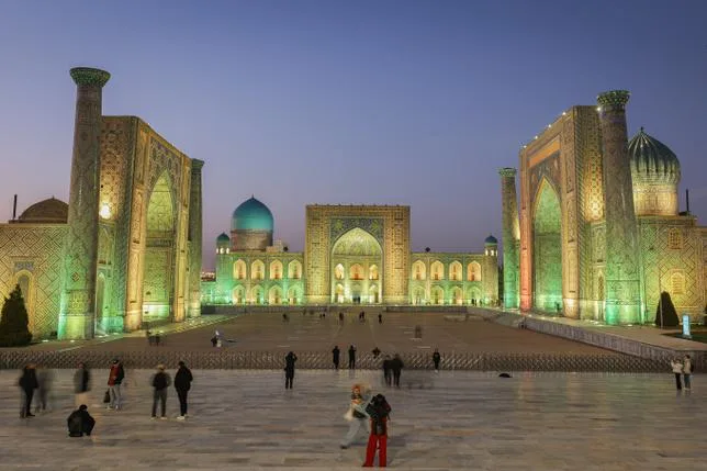 DE KHIVA À BOUKHARA, L’AVENTURE AU FIL DE LA ROUTE DE LA SOIE EN OUZBÉKISTAN