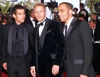 RETOUR SUR L’HISTOIRE DES 2BE3, LE BOYS BAND FRANÇAIS LE PLUS CULTE DES ANNÉES 90, QUI A MARQUÉ TOUTE UNE GÉNÉRATION
