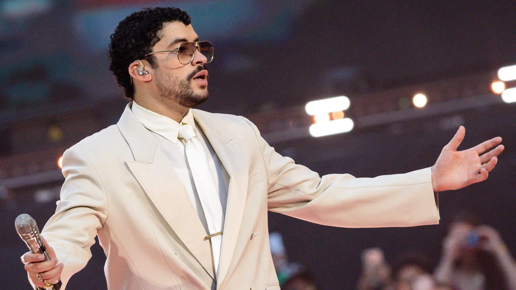BAD BUNNY CLÔTURE SA TOURNÉE PHÉNOMÈNE LÀ OÙ CELA A LE PLUS DE SENS