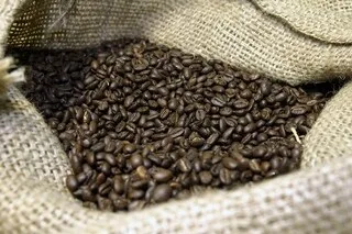 DU CAFÉ RAPPELÉ PARTOUT EN FRANCE À CAUSE D’UNE TOXINE POTENTIELLEMENT CANCÉRIGÈNE EN CAS DE FORTE EXPOSITION
