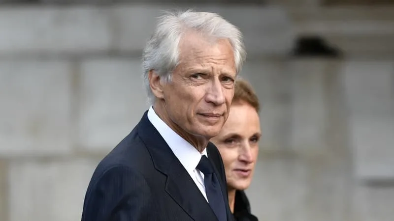 PRÉSIDENTIELLE: DOMINIQUE DE VILLEPIN REDIT SA « DÉTERMINATION » POUR 2027 ET APPELLE AU « RASSEMBLEMENT » POUR « ÉVITER LE PIRE »